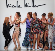 Nicole Miller NYFW SS20 with Supermodels