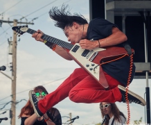 I wanna be in a Rock and Roll Band